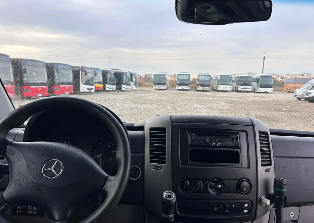 Микроавтобус, Пассажирский фургон Mercedes-Benz Sprinter 519: фото 11