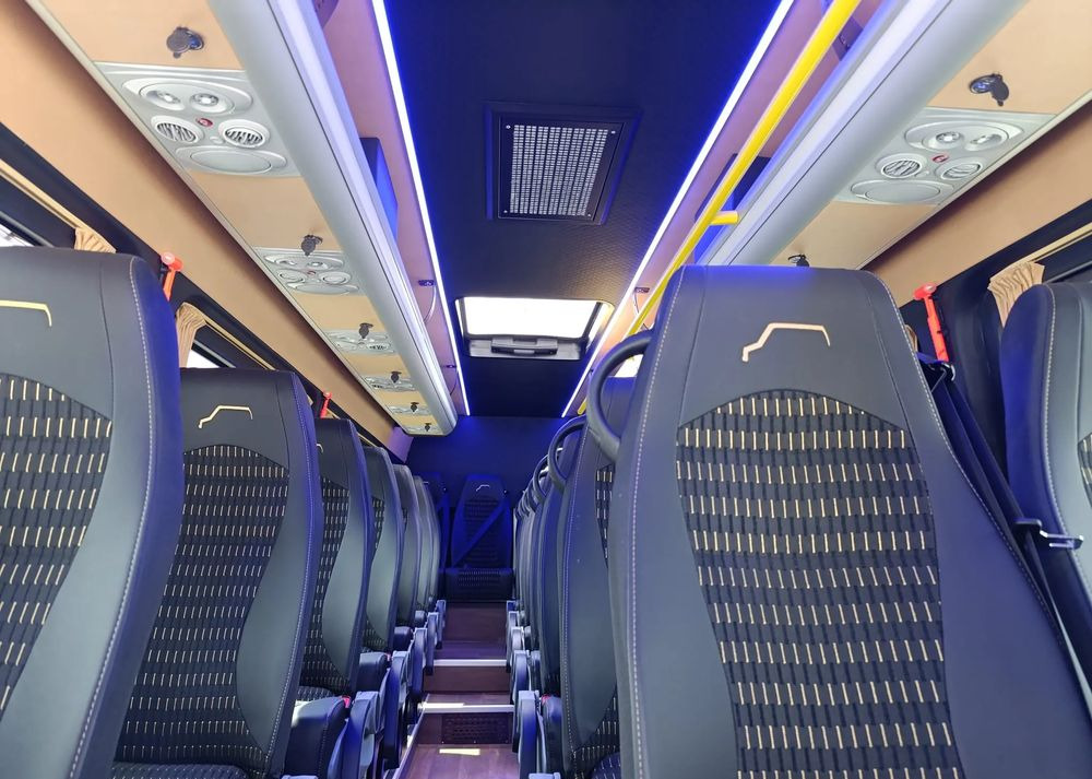 Новый Микроавтобус, Пассажирский фургон Mercedes-Benz Sprinter 519: фото 19