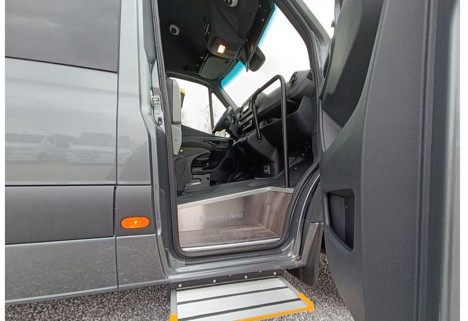 Микроавтобус, Пассажирский фургон Mercedes-Benz Sprinter 519: фото 13
