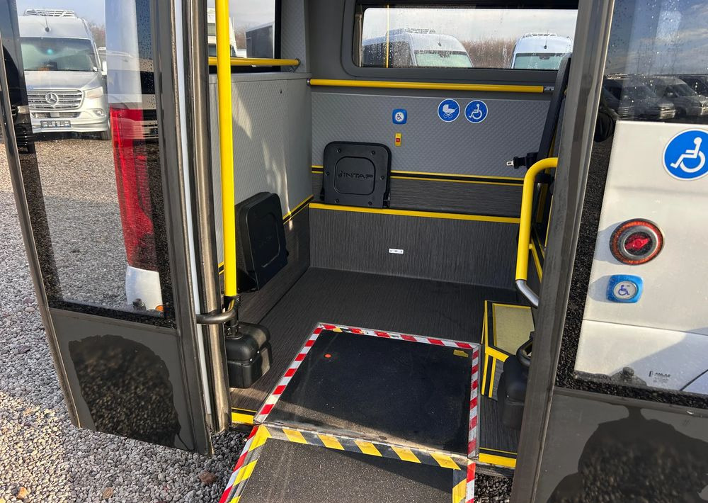 Mercedes-Benz eSprinter CITY - Городской автобус, Электробус: фото 4 Mercedes-Benz eSprinter CITY - Городской автобус, Электробус: фото 4