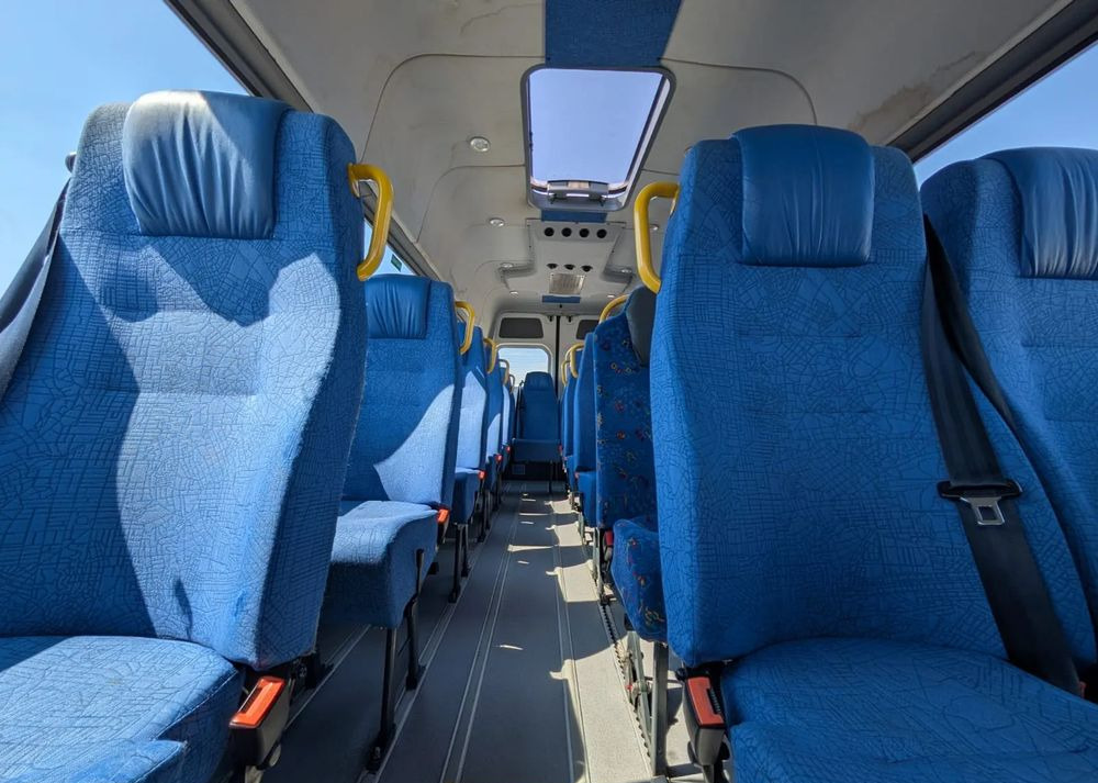 Микроавтобус, Пассажирский фургон Volkswagen Crafter: фото 15