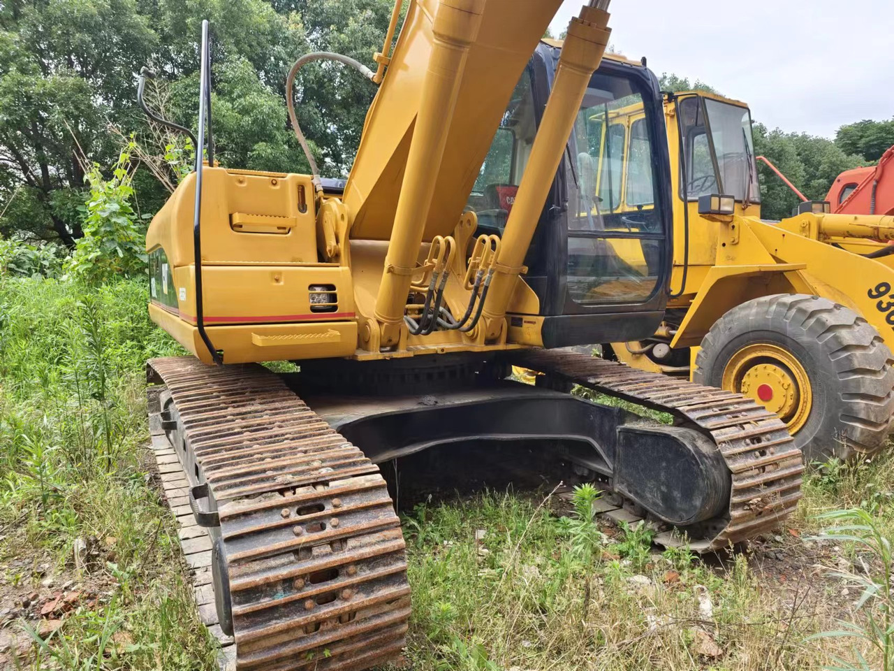 CATERPILLAR 325C - Гусеничный экскаватор: фото 2 CATERPILLAR 325C - Гусеничный экскаватор: фото 2