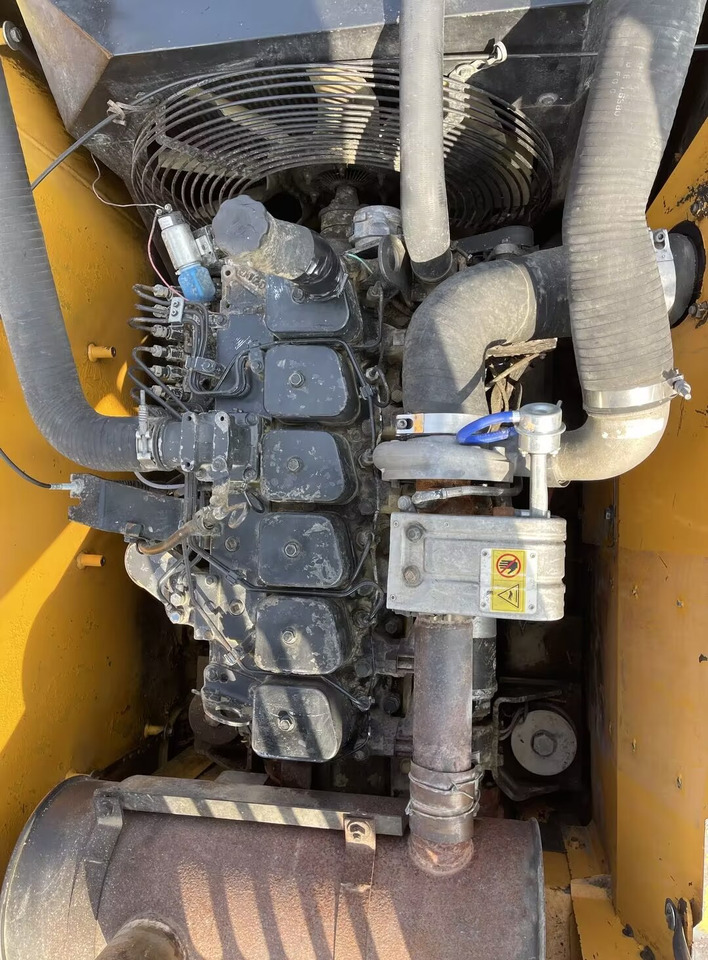 HYUNDAI 210W-9 - Колёсный экскаватор: фото 5 HYUNDAI 210W-9 - Колёсный экскаватор: фото 5