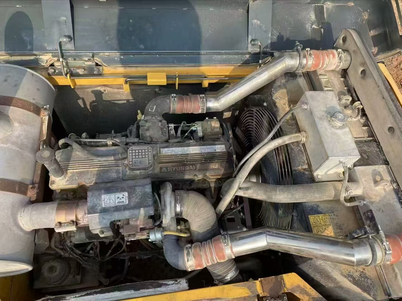 HYUNDAI R350 VS original - Гусеничный экскаватор: фото 4 HYUNDAI R350 VS original - Гусеничный экскаватор: фото 4
