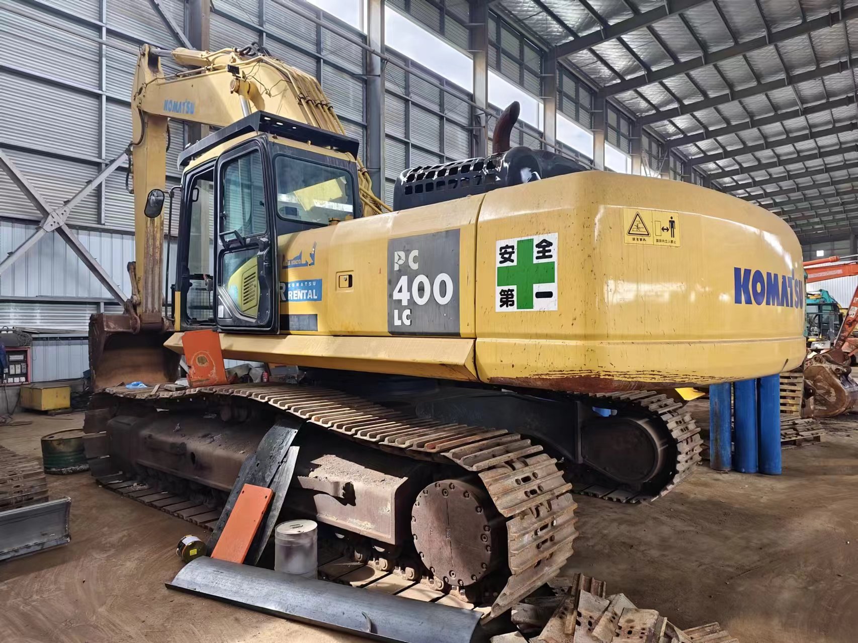 KOMATSU PC400-7 - Гусеничный экскаватор: фото 3 KOMATSU PC400-7 - Гусеничный экскаватор: фото 3