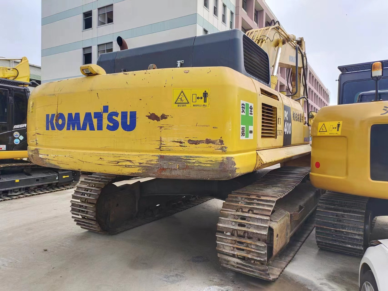 KOMATSU PC400-8 - Гусеничный экскаватор: фото 3 KOMATSU PC400-8 - Гусеничный экскаватор: фото 3