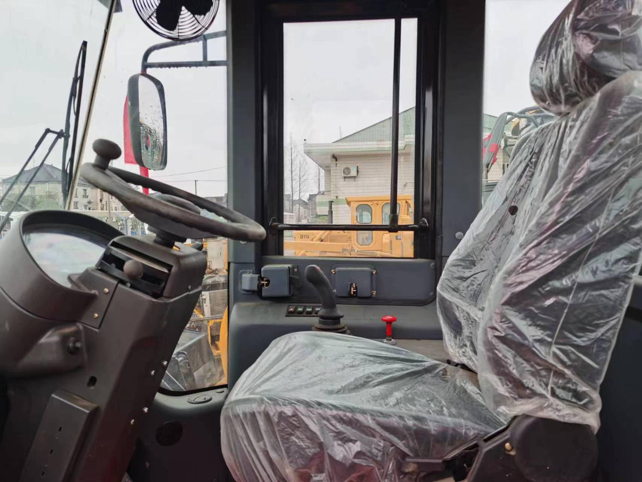 SDLG L956F - Колёсный погрузчик: фото 3 SDLG L956F - Колёсный погрузчик: фото 3