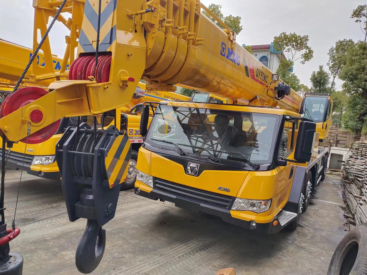 XCMG 50tons QY50K 50K QY50 QY70 QY100 QY130 - Мобильный кран: фото 1 XCMG 50tons QY50K 50K QY50 QY70 QY100 QY130 - Мобильный кран: фото 1
