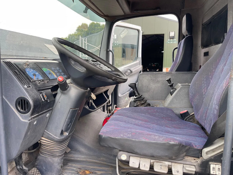 Грузовик с закрытым кузовом Mercedes-Benz Atego 1017 Box Truck: фото 13