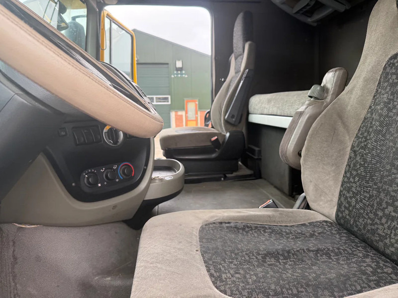 Тягач DAF XF 105.410 Tractor unit: фото 11