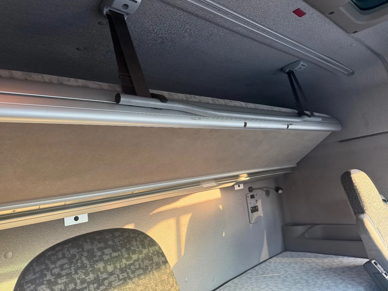 Тягач DAF XF 105.460 Tractor unit: фото 17