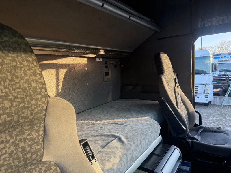 Тягач DAF XF 105.460 Tractor unit: фото 16