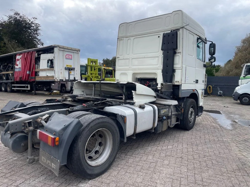 Тягач DAF XF 105.460 Tractor unit: фото 6