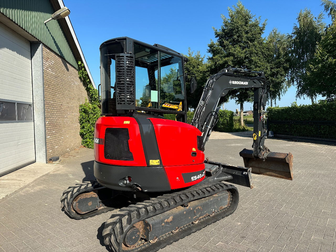 Мини-экскаватор Eurocomach ES40.2ZT: фото 7 Мини-экскаватор Eurocomach ES40.2ZT: фото 7