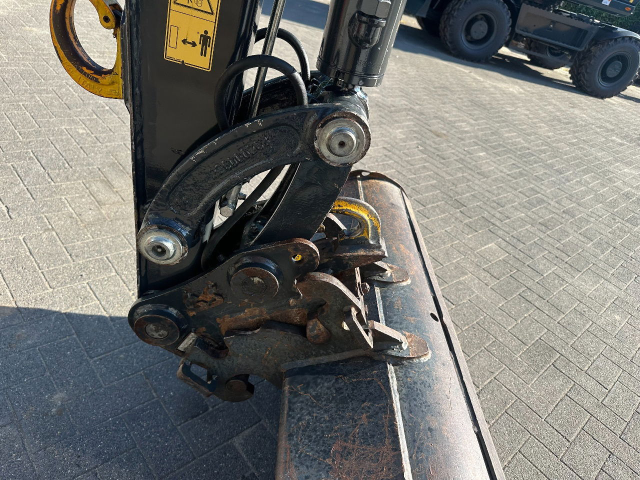 Мини-экскаватор Eurocomach ES40.2ZT: фото 21 Мини-экскаватор Eurocomach ES40.2ZT: фото 21