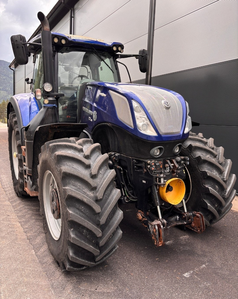 John Deere , Fendt , Case, New Holland - Трактор: фото 5 John Deere , Fendt , Case, New Holland - Трактор: фото 5