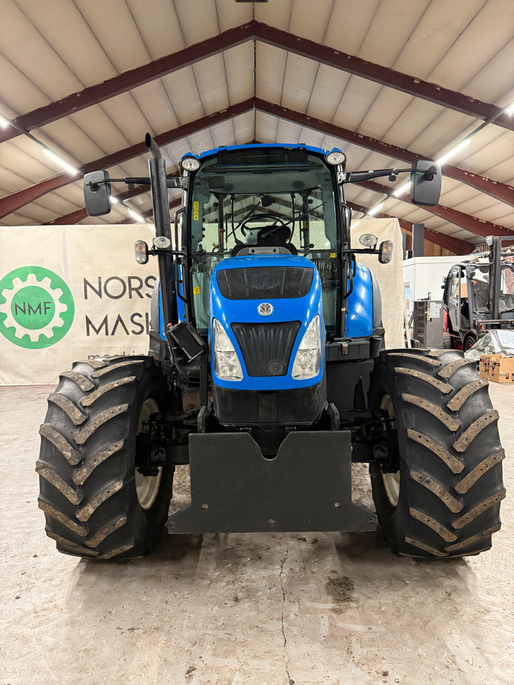 Трактор New Holland T5.115 EC: фото 8