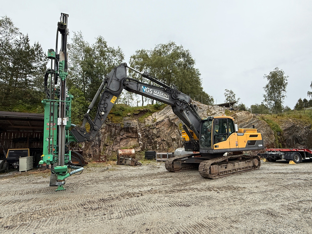 Volvo EC250DL med Montabert tårn - Гусеничный экскаватор: фото 2 Volvo EC250DL med Montabert tårn - Гусеничный экскаватор: фото 2