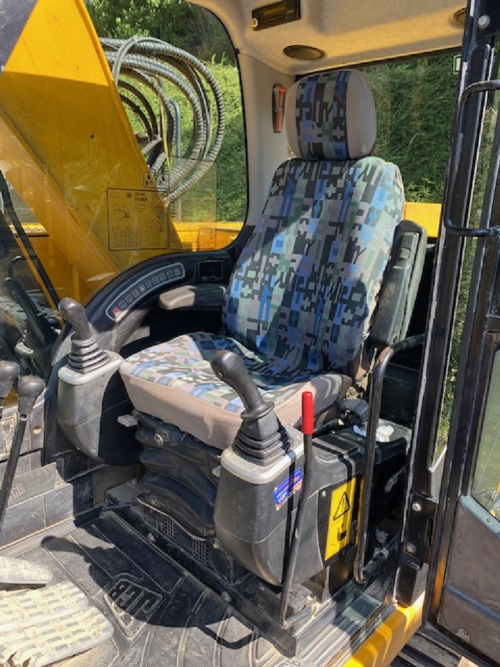 JCB JZ140 - Экскаватор: фото 4 JCB JZ140 - Экскаватор: фото 4