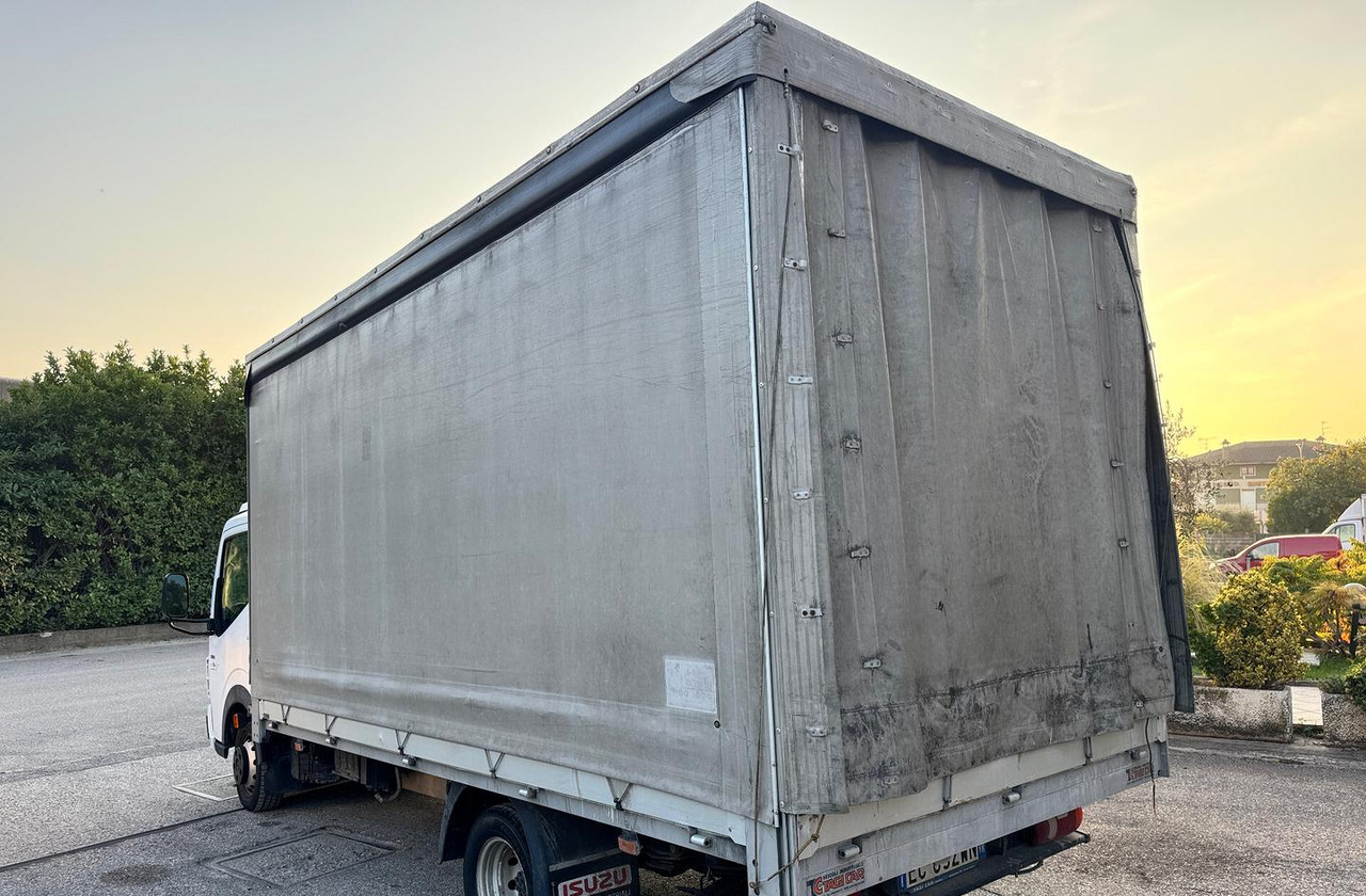 Renault Trucks Maxity 135.35 dxi - Тентованный грузовик: фото 4 Renault Trucks Maxity 135.35 dxi - Тентованный грузовик: фото 4