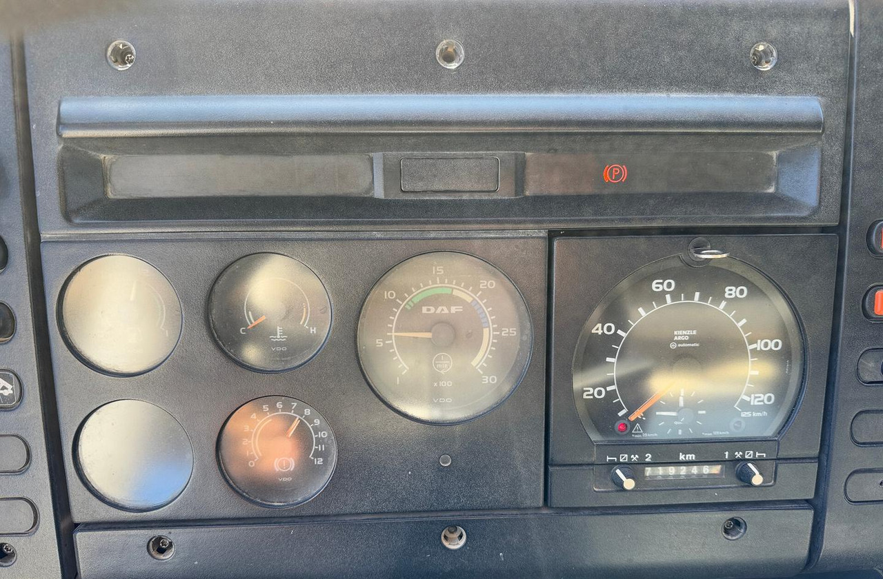 Ribaltabile DAF 85 CF 430 - anno 1999 - Самосвал: фото 4 Ribaltabile DAF 85 CF 430 - anno 1999 - Самосвал: фото 4