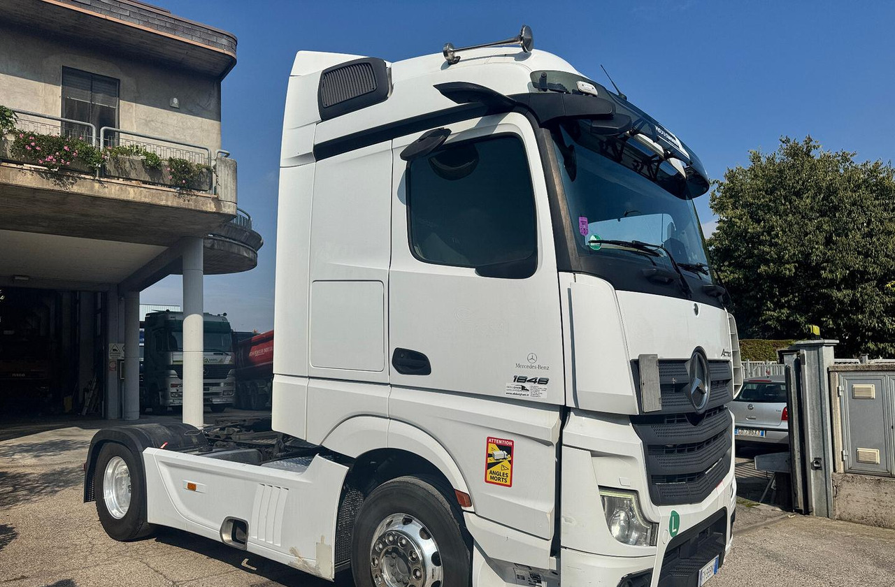Mercedes Benz Actros 1848 - 2020 - Тягач: фото 2 Mercedes Benz Actros 1848 - 2020 - Тягач: фото 2