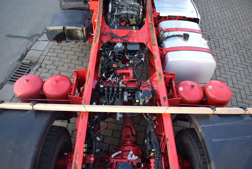 Грузовик-шасси DAF  CF 450 6x2 Fahrgestell Klima Navi Lift Retarder: фото 14