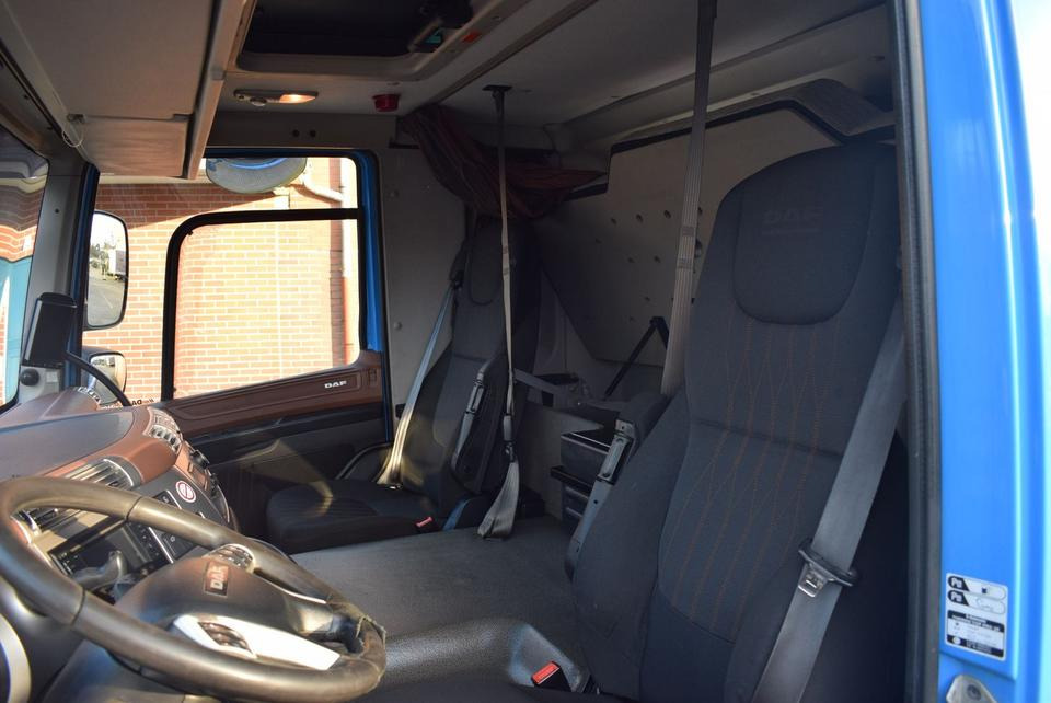 Грузовик-шасси DAF  CF 450 6x2 Fahrgestell Klima Navi Lift Retarder: фото 19