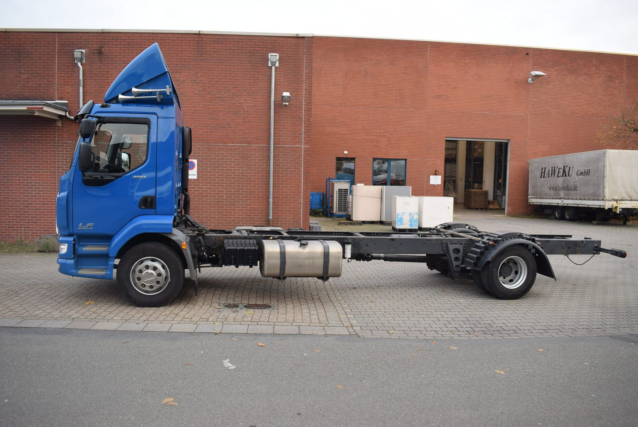 DAF LF 280 Fahrgestell Klima Navi 8-Gang ACC AHK - Грузовик-шасси: фото 3 DAF LF 280 Fahrgestell Klima Navi 8-Gang ACC AHK - Грузовик-шасси: фото 3