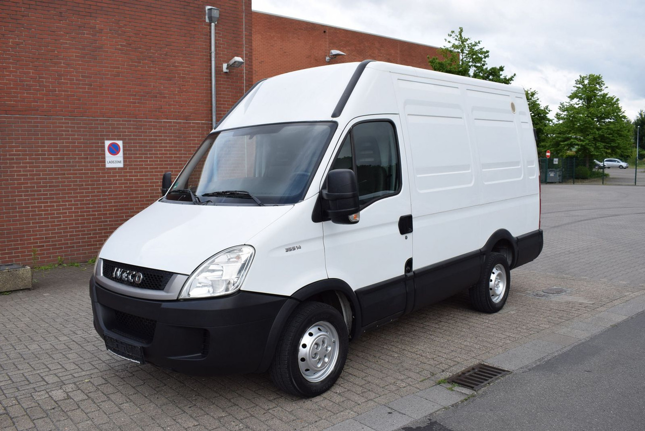 Iveco Daily 35 S 14L2H2 AHK Regale Standheizung - Цельнометаллический фургон: фото 1 Iveco Daily 35 S 14L2H2 AHK Regale Standheizung - Цельнометаллический фургон: фото 1