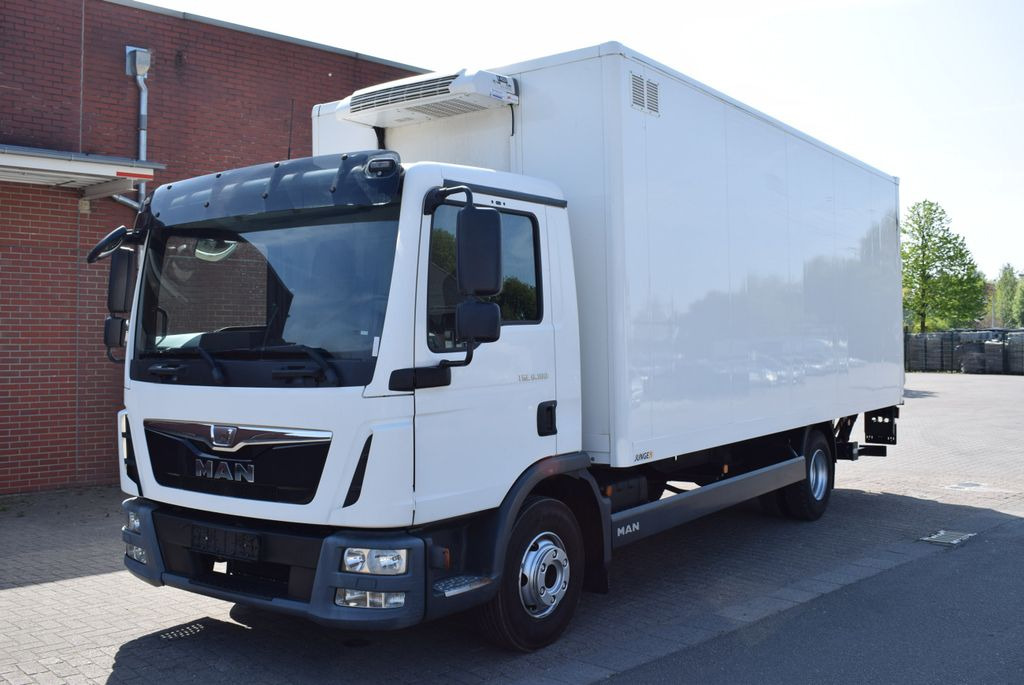 MAN TGL 8.180 Koffer 6,20mLBW 1000KG Klima - Грузовик с закрытым кузовом: фото 2 MAN TGL 8.180 Koffer 6,20mLBW 1000KG Klima - Грузовик с закрытым кузовом: фото 2