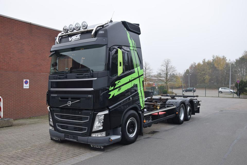 Volvo FH 460 Fahrschule 3-AchsRetarder ACC 4-Sitze - Грузовик-контейнеровоз/ Сменный кузов: фото 2 Volvo FH 460 Fahrschule 3-AchsRetarder ACC 4-Sitze - Грузовик-контейнеровоз/ Сменный кузов: фото 2