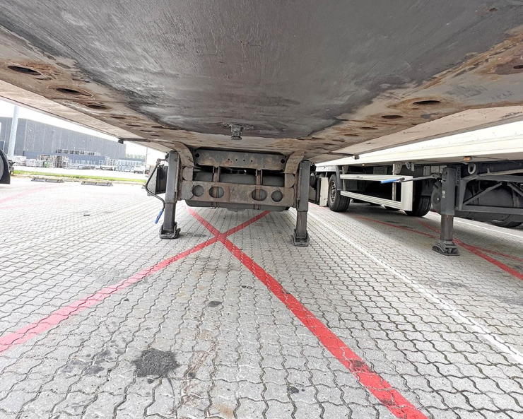 Полуприцеп-рефрижератор KRONE SD: фото 14 Полуприцеп-рефрижератор KRONE SD: фото 14