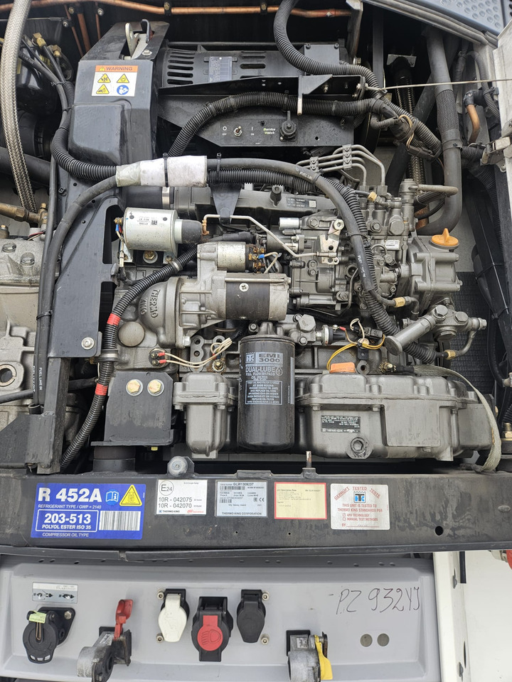 SCHMITZ SKO - Полуприцеп-рефрижератор: фото 2 SCHMITZ SKO - Полуприцеп-рефрижератор: фото 2