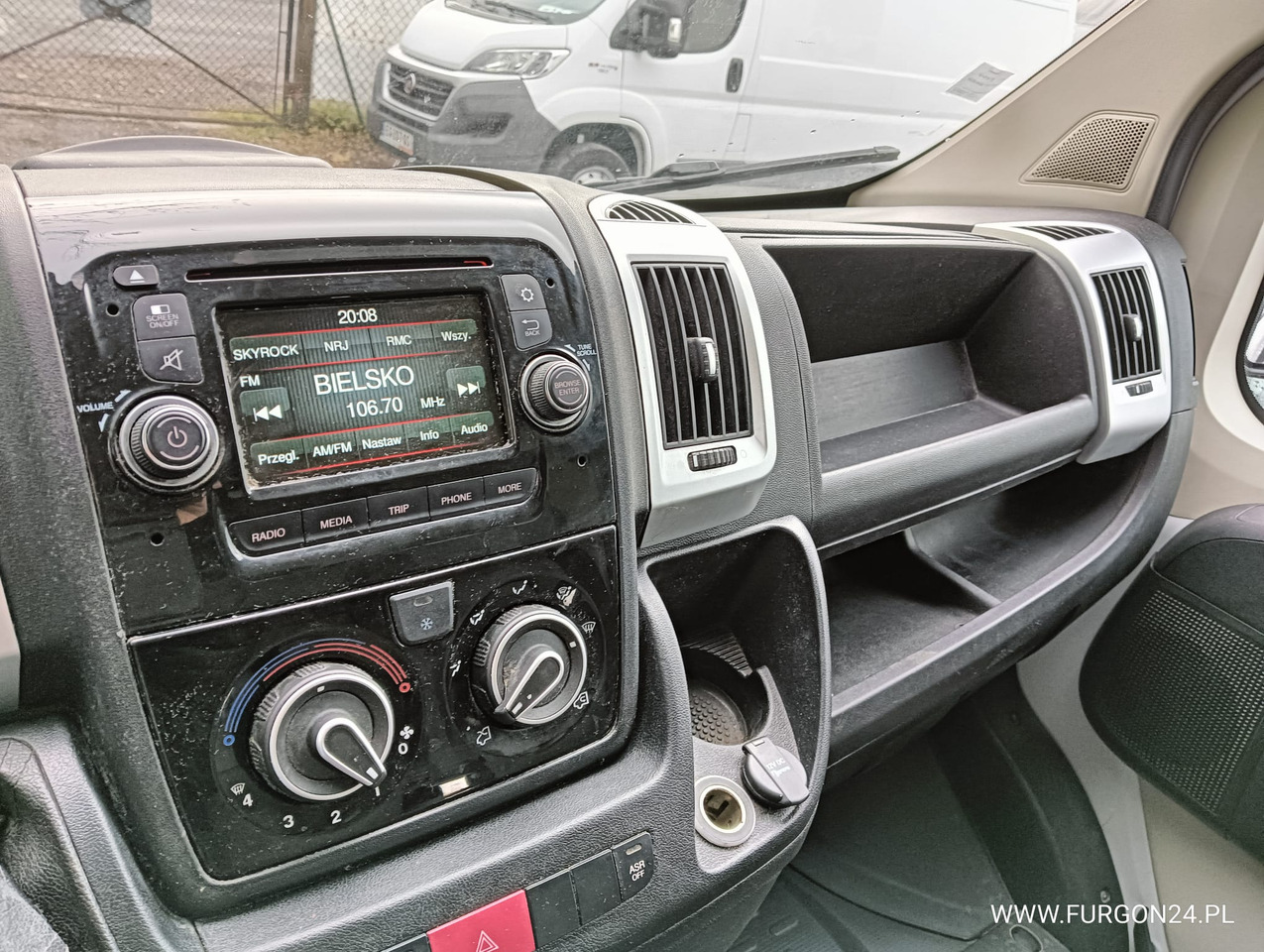FIAT DUCATO FURGON BLASZAK L2H2 NR 787 в лизинг FIAT DUCATO FURGON BLASZAK L2H2 NR 787: фото 10