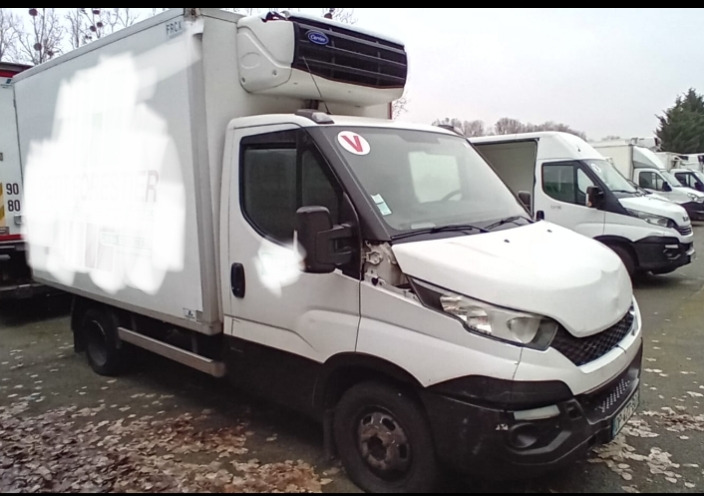 IVECO DAILY 35C13 CHŁODNIA NR 834 - Фургон-рефрижератор: фото 1 IVECO DAILY 35C13 CHŁODNIA NR 834 - Фургон-рефрижератор: фото 1