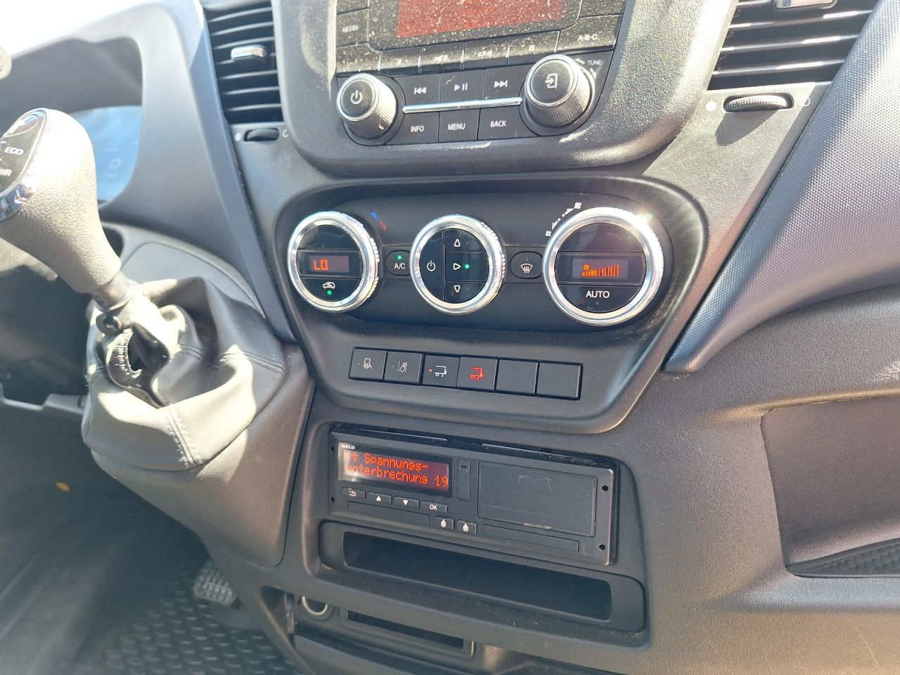 IVECO DAILY 72C18 A8 34m3 - Цельнометаллический фургон: фото 4 IVECO DAILY 72C18 A8 34m3 - Цельнометаллический фургон: фото 4