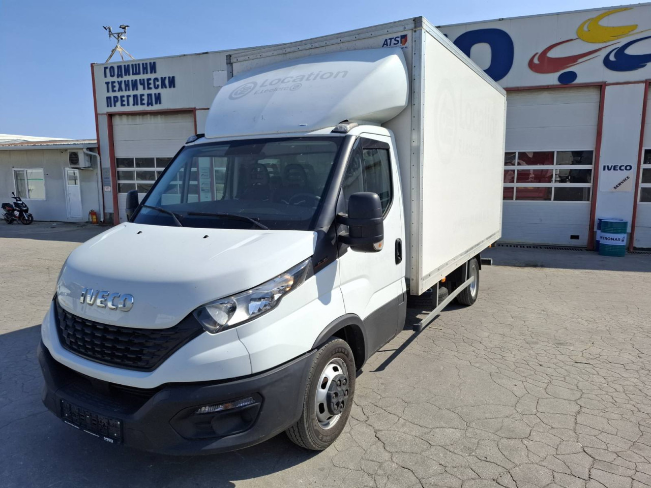 IVECO Daily 35C16H3.0 box/lift - Фургон с закрытым кузовом: фото 5 IVECO Daily 35C16H3.0 box/lift - Фургон с закрытым кузовом: фото 5