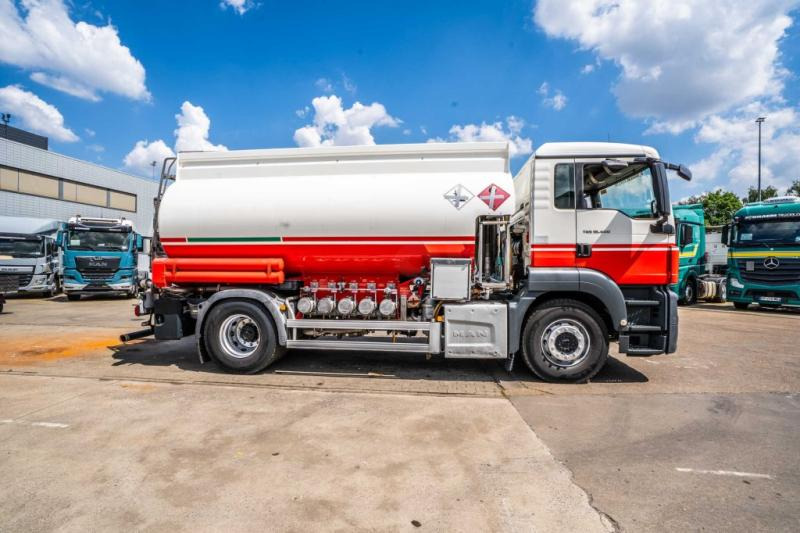 MAN TGS 18.400 BL+MAGYAR 13.500L / 5 COMP - Грузовик-цистерна: фото 3 MAN TGS 18.400 BL+MAGYAR 13.500L / 5 COMP - Грузовик-цистерна: фото 3