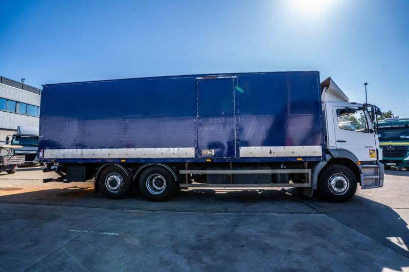 Mercedes AXOR 2533 - Грузовик с закрытым кузовом: фото 3 Mercedes AXOR 2533 - Грузовик с закрытым кузовом: фото 3