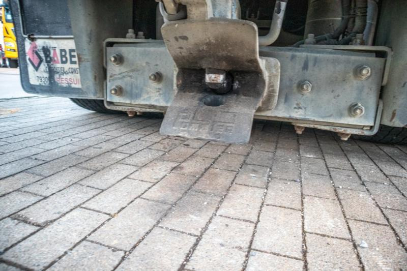 Renault LANDER 460DXI-6x2+10 pneus/tires-intarder - Тентованный грузовик: фото 5 Renault LANDER 460DXI-6x2+10 pneus/tires-intarder - Тентованный грузовик: фото 5
