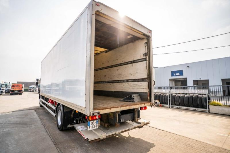 Renault MIDLUM 270 DXI (18t.) - Грузовик с закрытым кузовом: фото 5 Renault MIDLUM 270 DXI (18t.) - Грузовик с закрытым кузовом: фото 5
