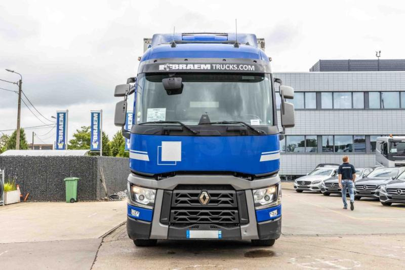 Renault T460+E6 - Тентованный грузовик: фото 2 Renault T460+E6 - Тентованный грузовик: фото 2