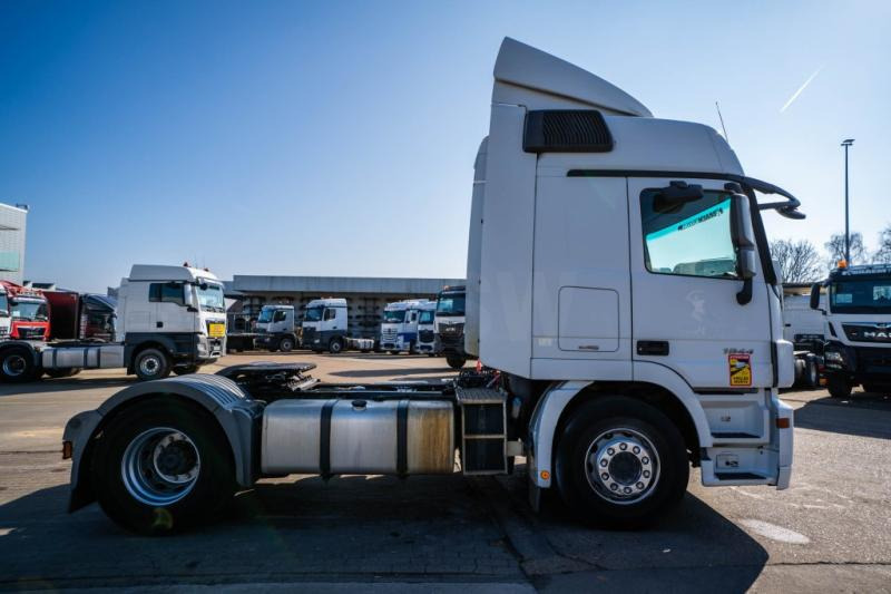 Mercedes ACTROS 1844 LS-MP3 +VOITH - Тягач: фото 2 Mercedes ACTROS 1844 LS-MP3 +VOITH - Тягач: фото 2