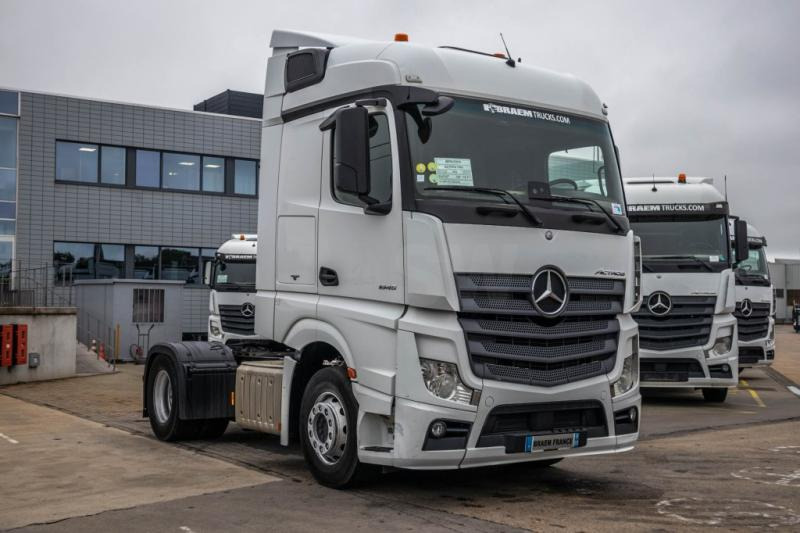 Mercedes ACTROS 1845 LS - Тягач: фото 2 Mercedes ACTROS 1845 LS - Тягач: фото 2