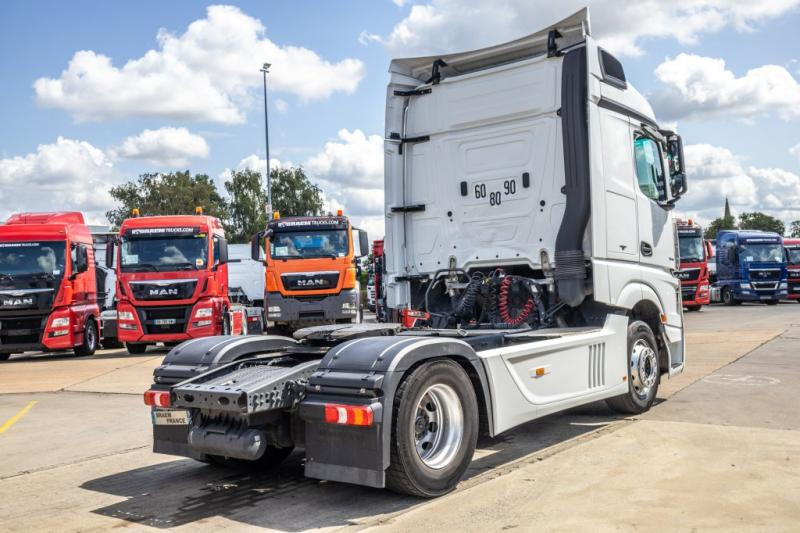 Mercedes ACTROS 1845 LS - Тягач: фото 3 Mercedes ACTROS 1845 LS - Тягач: фото 3