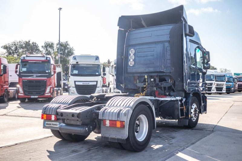 Mercedes ACTROS 1846 LS - MP3 - Тягач: фото 3 Mercedes ACTROS 1846 LS - MP3 - Тягач: фото 3