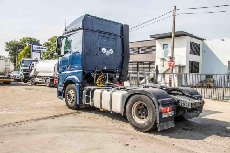 Mercedes ACTROS 1848 LS+E6+HYDR. - Тягач: фото 4 Mercedes ACTROS 1848 LS+E6+HYDR. - Тягач: фото 4