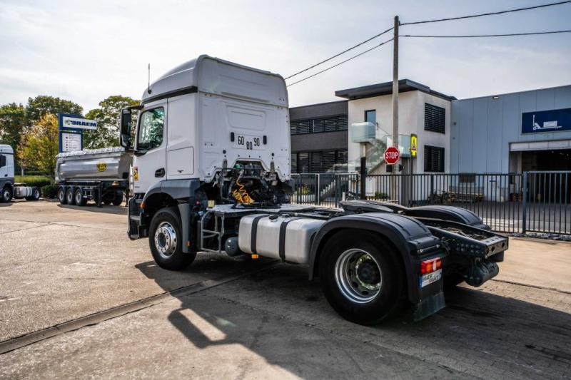 Mercedes AROCS 1843 LS ( NO ACTROS) - Тягач: фото 5 Mercedes AROCS 1843 LS ( NO ACTROS) - Тягач: фото 5