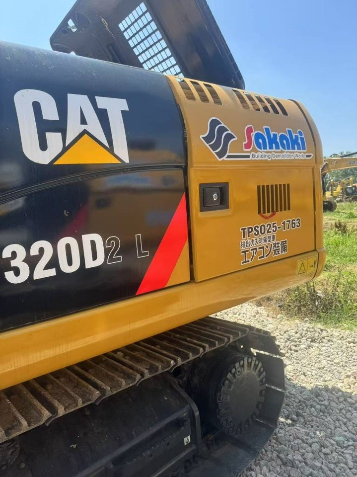 CAT 320d2 - Гусеничный экскаватор: фото 2 CAT 320d2 - Гусеничный экскаватор: фото 2